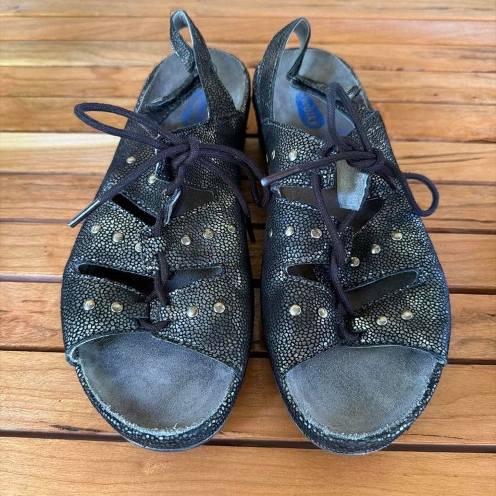 Wolky Women's Metallic Black Textured Leather Lace-Up Comfort Sandals US 8.5/9